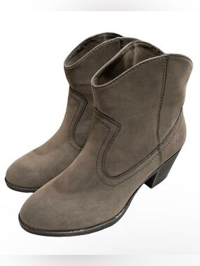 Rocket Dog Taupe Suede Ankle Boots